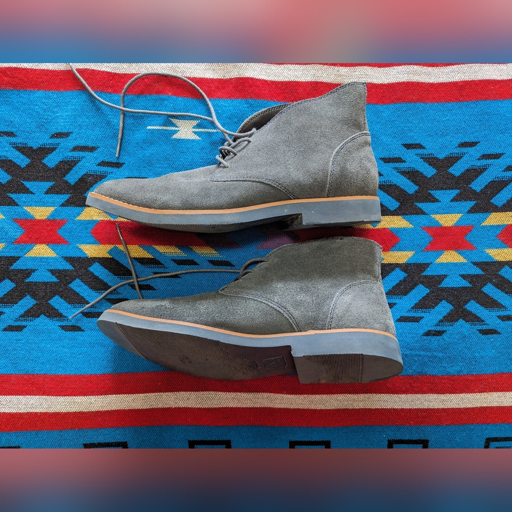 Men's Buks Blue Suede shows